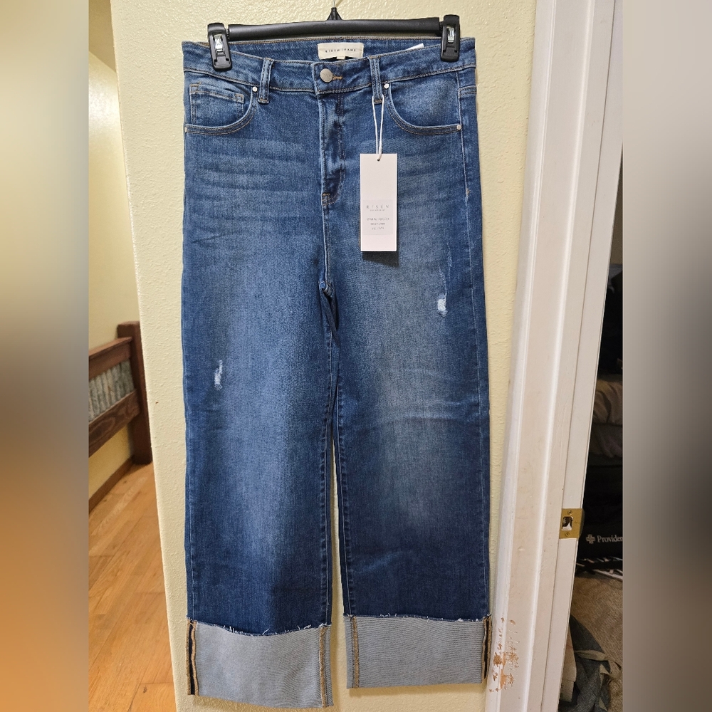 Risen Classic Blue Cropped/cuffed Women's Jeans